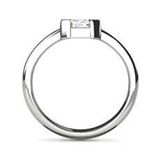 Lynette platinum diamond wedding ring