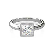 Verona princess cut diamond ring