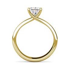 Gwyneth yellow gold diamond ring