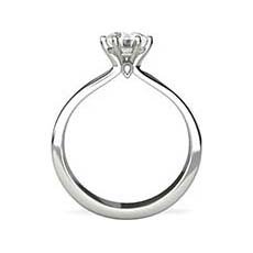 Aisha diamond platinum ring